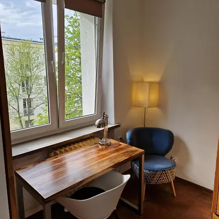 Japandi Centrum Netflix Apartment *
