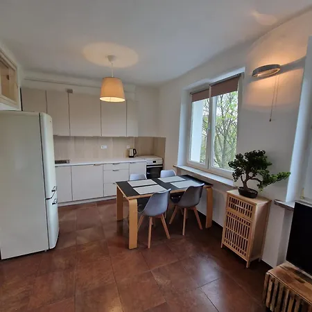 Japandi Centrum Netflix Apartment