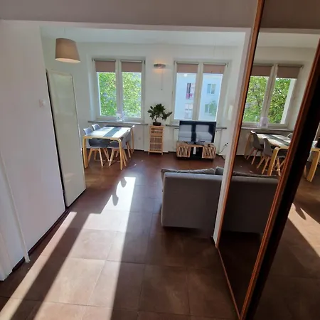 Apartment Japonski Sen Centrum Netflix Lodz