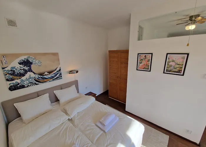 Japonski Sen Centrum Netflix Apartment Lodz